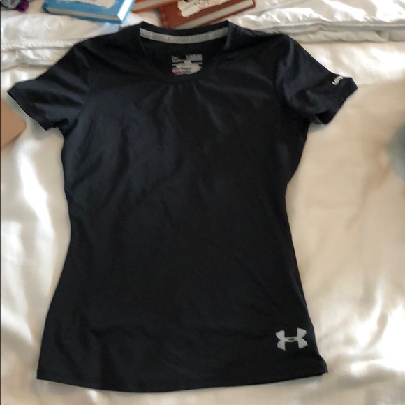 T-Shirt - Picture 1 of 2